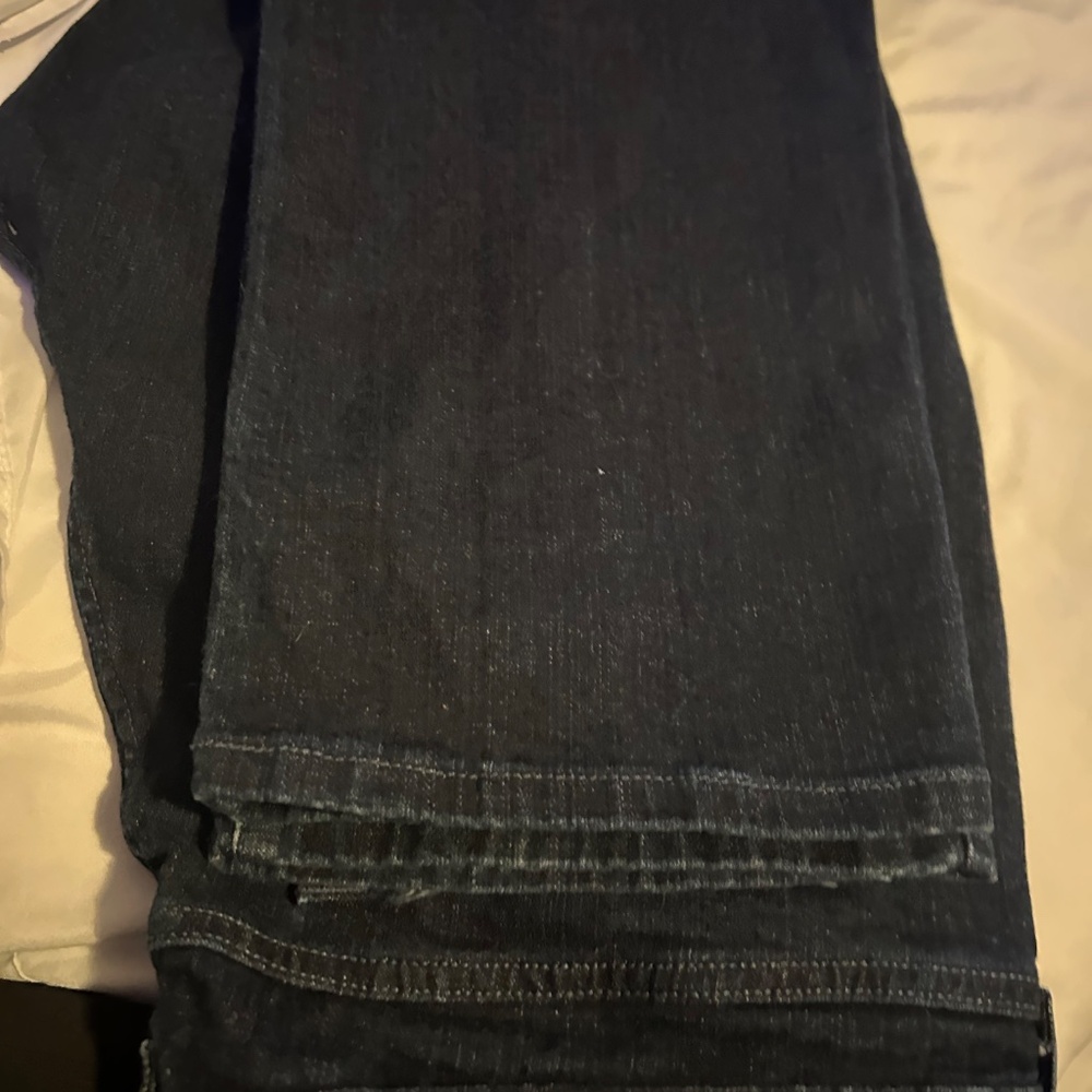 Levi’s - Picture 7 of 7